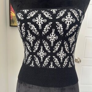 Savvi Black and White Knit EUC Patterned Strapless Top size M